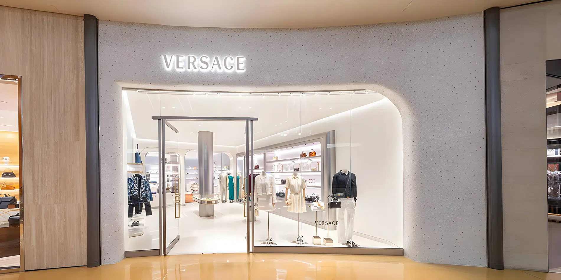 Banner 1 2 - VERSACE Rom&acirc;nia