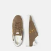 Adidași din piele de căprioară cu ornamente Greca Adidași din piele de căprioară cu ornamente Greca