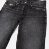 Blugi slim