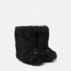 Cizme Gianni Ribbon Shearling Cizme Gianni Ribbon Shearling