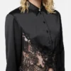 Cămașă scurtă din satin cu borduri din dantelă Cămașă scurtă din satin cu borduri din dantelă