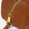 Geantă de umăr Versace Tag din piele întoarsă Geantă de umăr Versace Tag din piele întoarsă