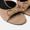 Mule cu baretă Opera din piele lăcuită 85 mm Mule cu baretă Opera din piele lăcuită 85 mm