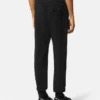 Pantaloni de trening cu emblemă în V Pantaloni de trening cu emblemă în V