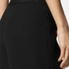 Pantaloni largi cu logo Pantaloni largi cu logo