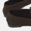 Papuci Medusa din piele de căprioară