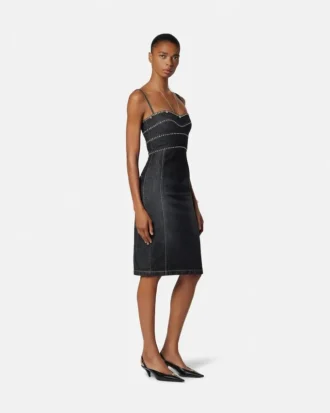 Rochie midi ajustată din denim împodobită