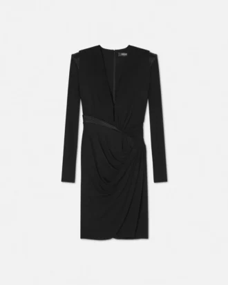 Rochie mini din crep cu decolteu adânc în V Rochie mini din crep cu decolteu adânc în V