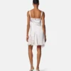 Rochie mini din satin cu borduri din dantelă Rochie mini din satin cu borduri din dantelă