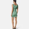 Rochie mini drapată cu ac de siguranță Rochie mini drapată cu ac de siguranță