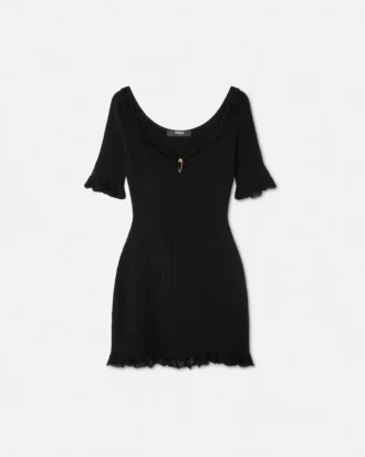 Rochie mini evazată din tricot cu ac de siguranță