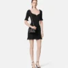 Rochie mini evazată din tricot cu ac de siguranță Rochie mini evazată din tricot cu ac de siguranță