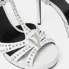 Sandale din piele cu ornamente în formă de V 120 mm Sandale din piele cu ornamente în formă de V 120 mm