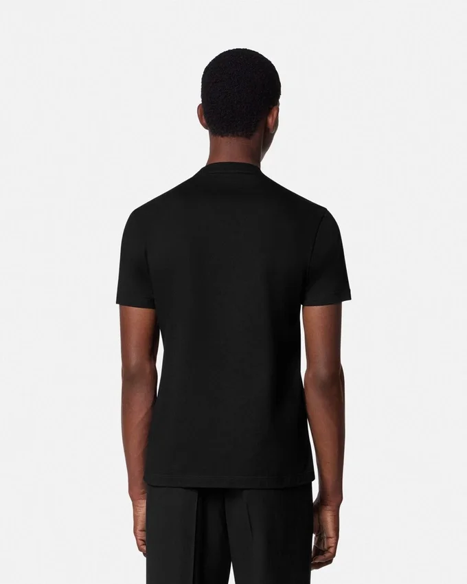 Tricou brodat cu motiv arhitectural baroc Tricou brodat cu motiv arhitectural baroc