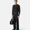 Tricou din bumbac brodat Tricou din bumbac brodat